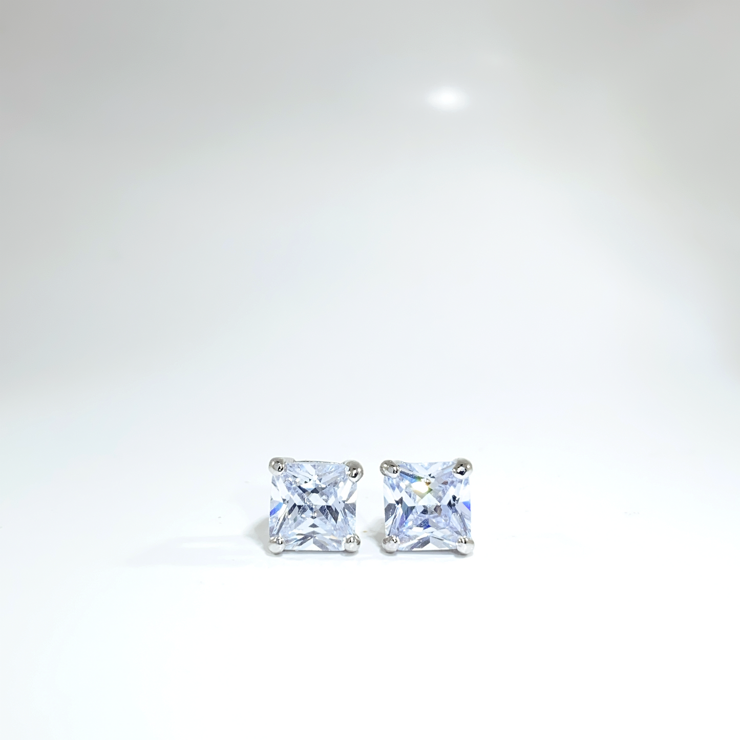 Nᐤ OES0085
