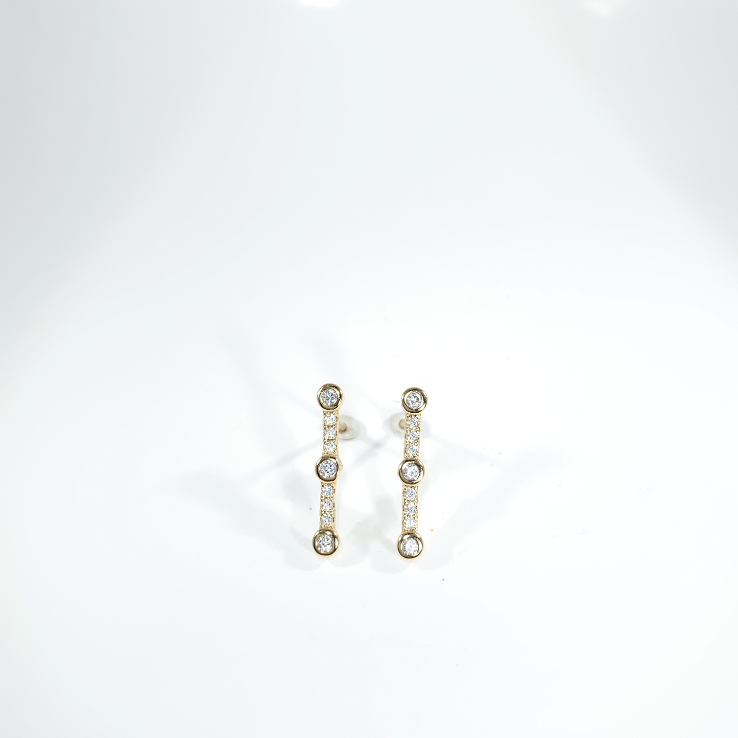 Nᐤ OES0121