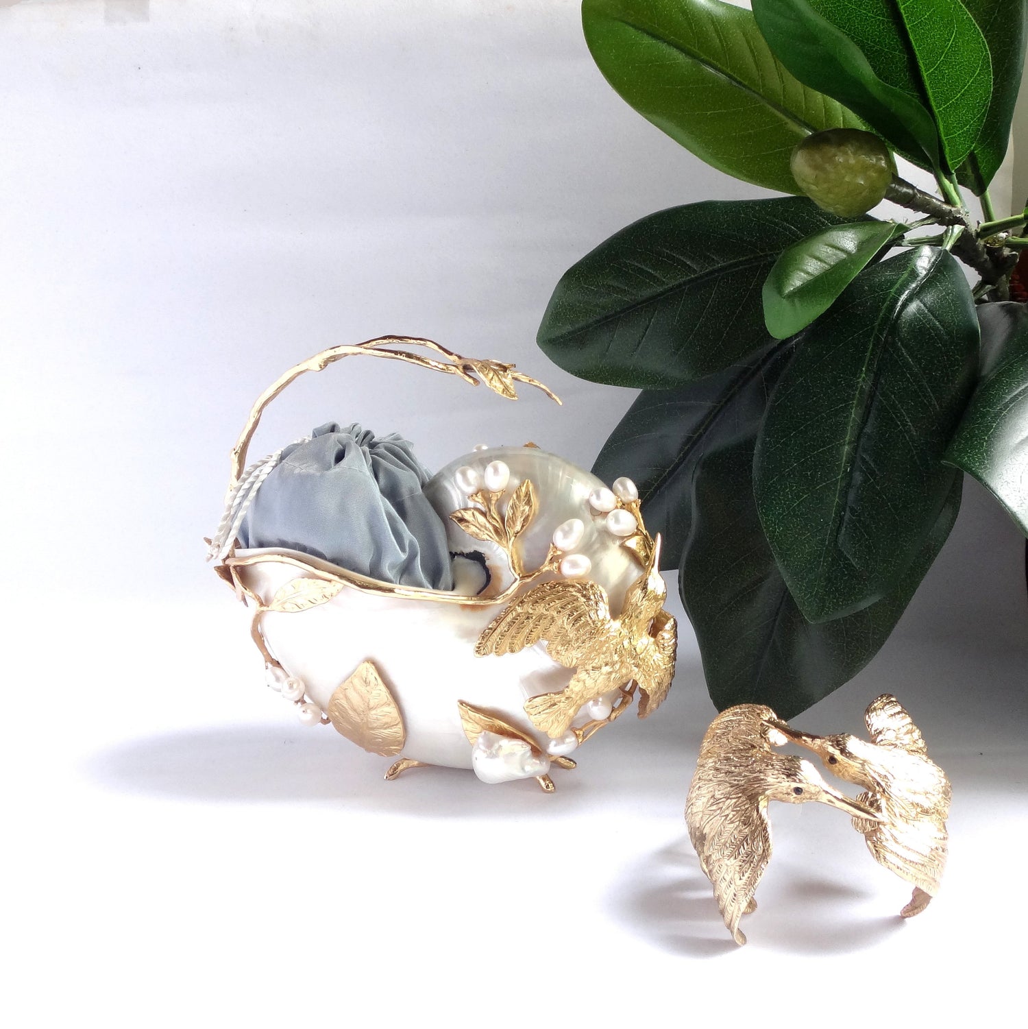 Artisinal Bags and Accessories