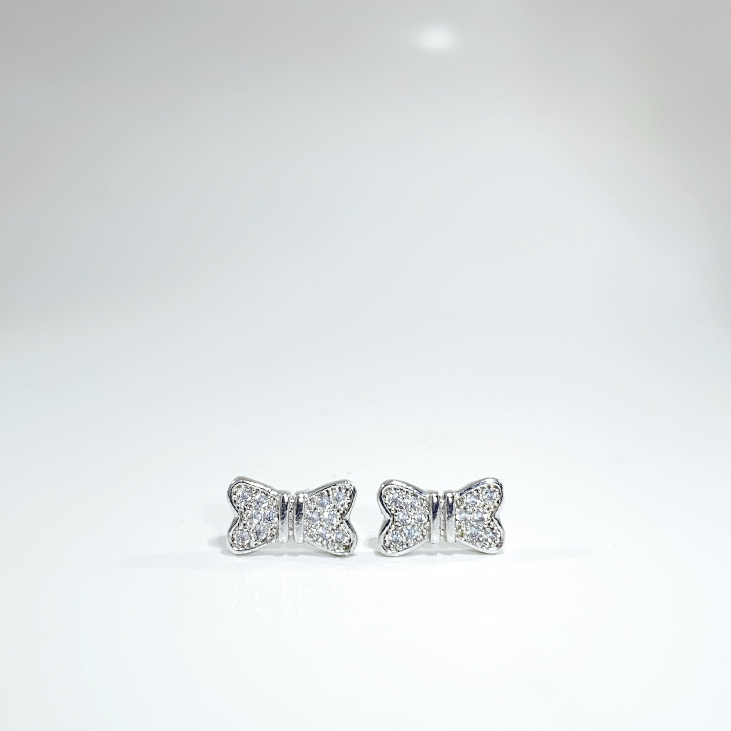 Nᐤ OES0082